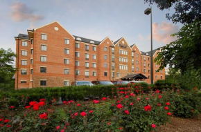 Staybridge Suites Tysons - McLean, an IHG Hotel